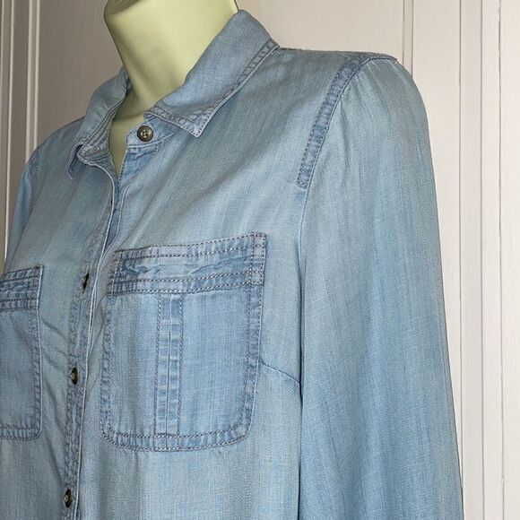 Talbots light blue denim chambray long sleeved shirt - Picture 4 of 10
